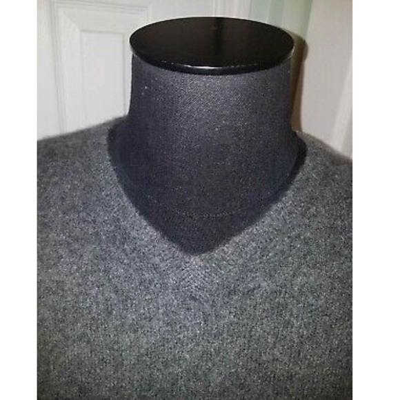 Nice and soft 100 Cashmere sweater - Picture 3 of 5
